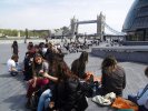 Pique-nique devant « TOWER BRIDGE »